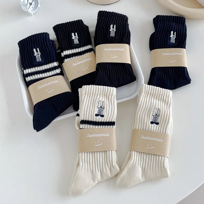 3 Пары комбинированных осенне-зимних однотонных хлопчатобумажных носков с вышивкой в виде кролика, женские ворсовые носки в полоску, повседневные носки средней длины