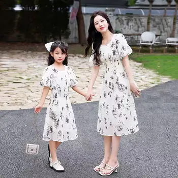 Новое летнее платье для мамы и Дочки для маленьких девочек 2023 года, Цельное  10