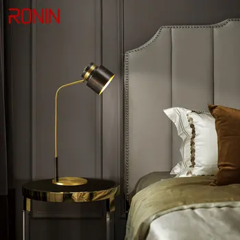 Современная латунная настольная лампа RONIN LED Креативный простой прикроватный светильник для домашнего декора гостиной спальни кабинета  5